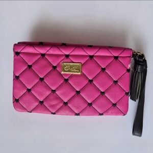 Chic Fuchsia Quilted Clutch with Tassel